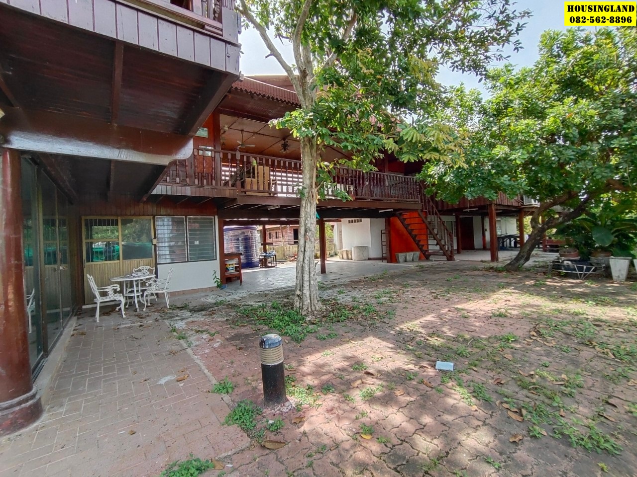 ขายด่วนที่ดินพร้อมบ้านเรือนไทย บ้านบางปรัง ตำบลศรีจุฬา อำเภอเมืองนครนายก จังหวัดนครนายก   